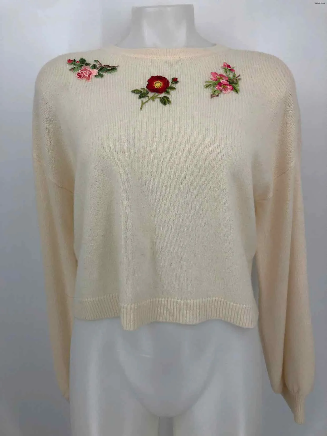 ALICE & OLIVIA Cream Pink Multi Cashmere Embroidered Pullover Sweater