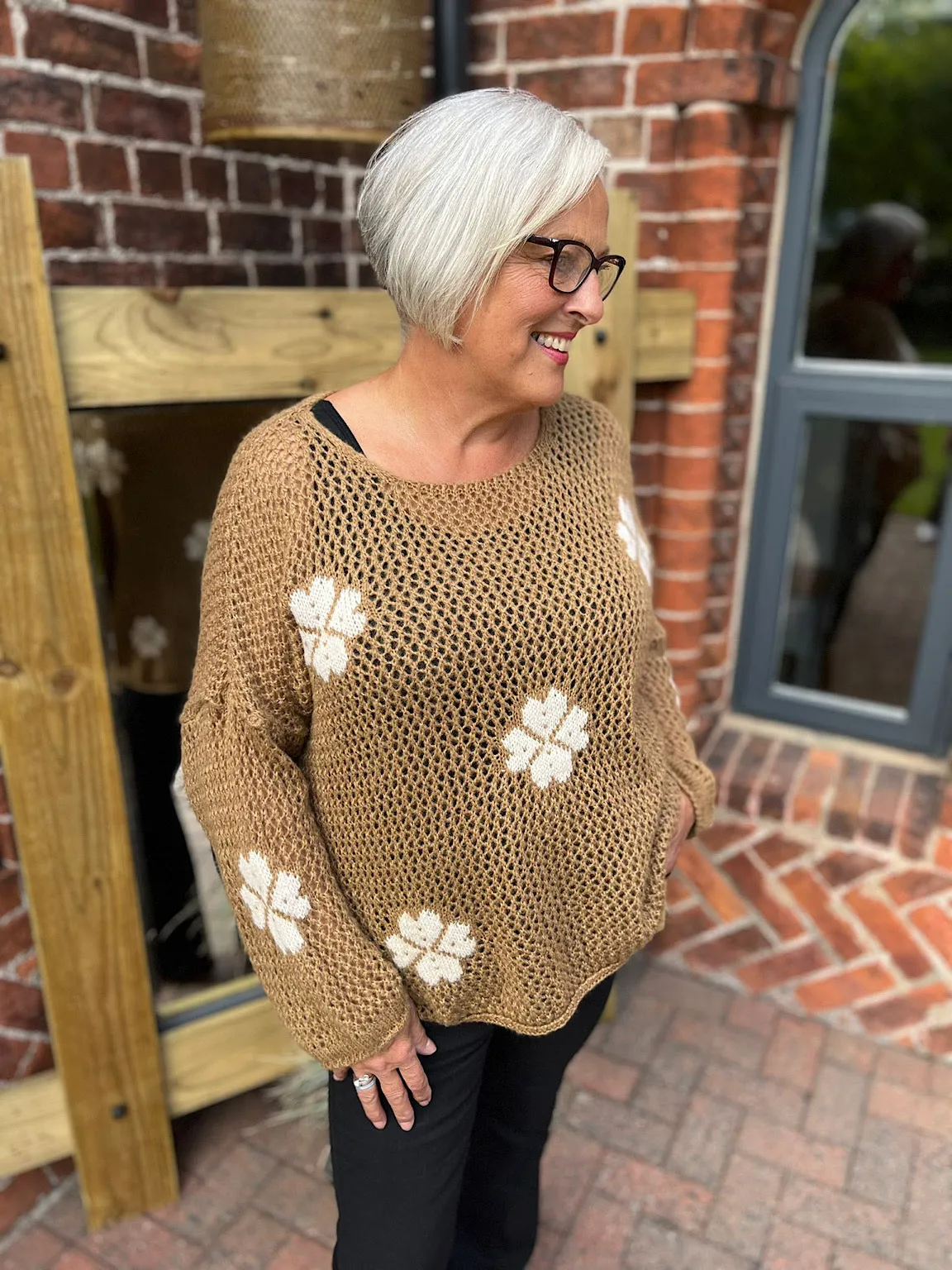 Four Leaf Clover Loose Knit Fray