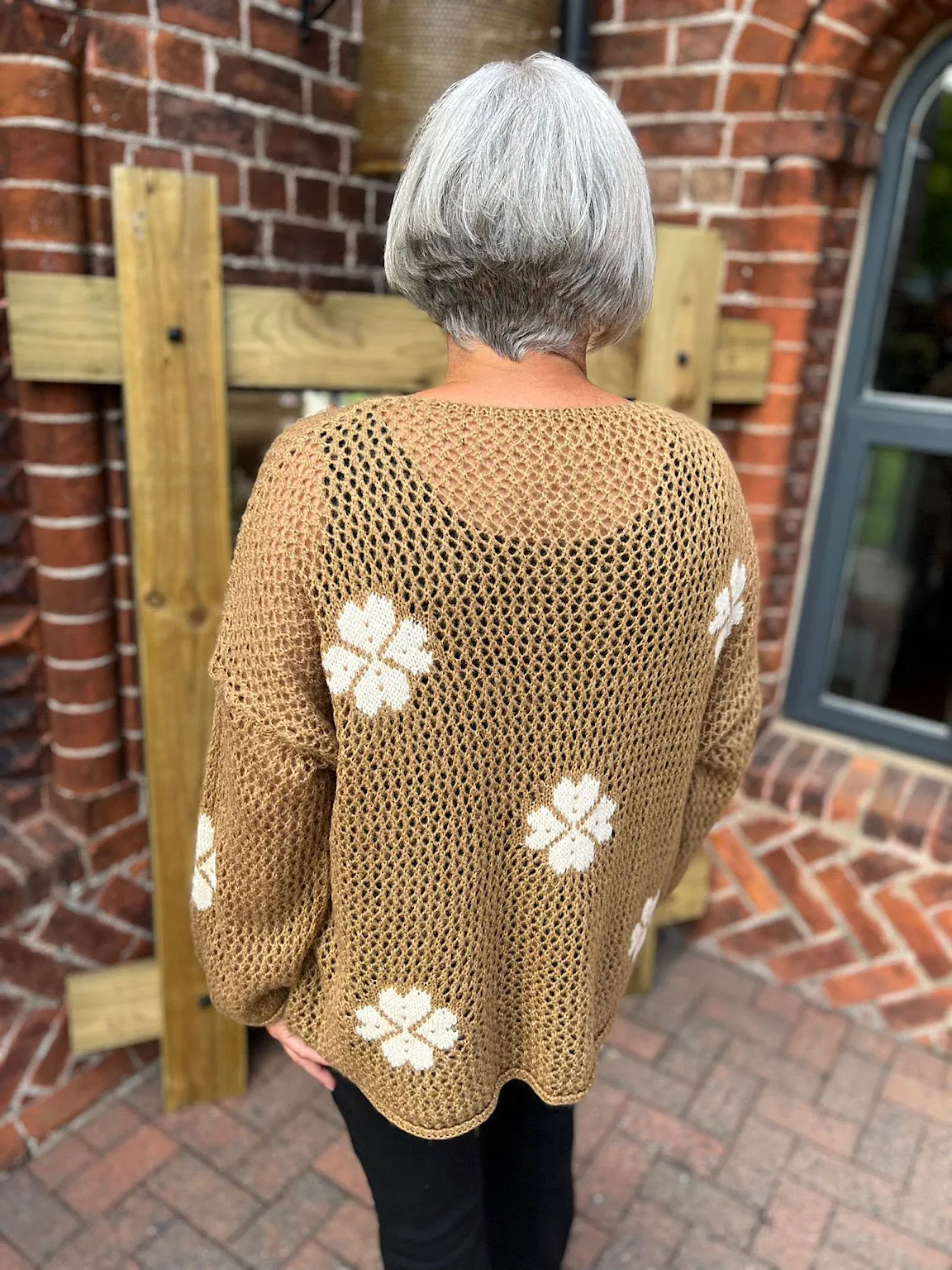 Four Leaf Clover Loose Knit Fray