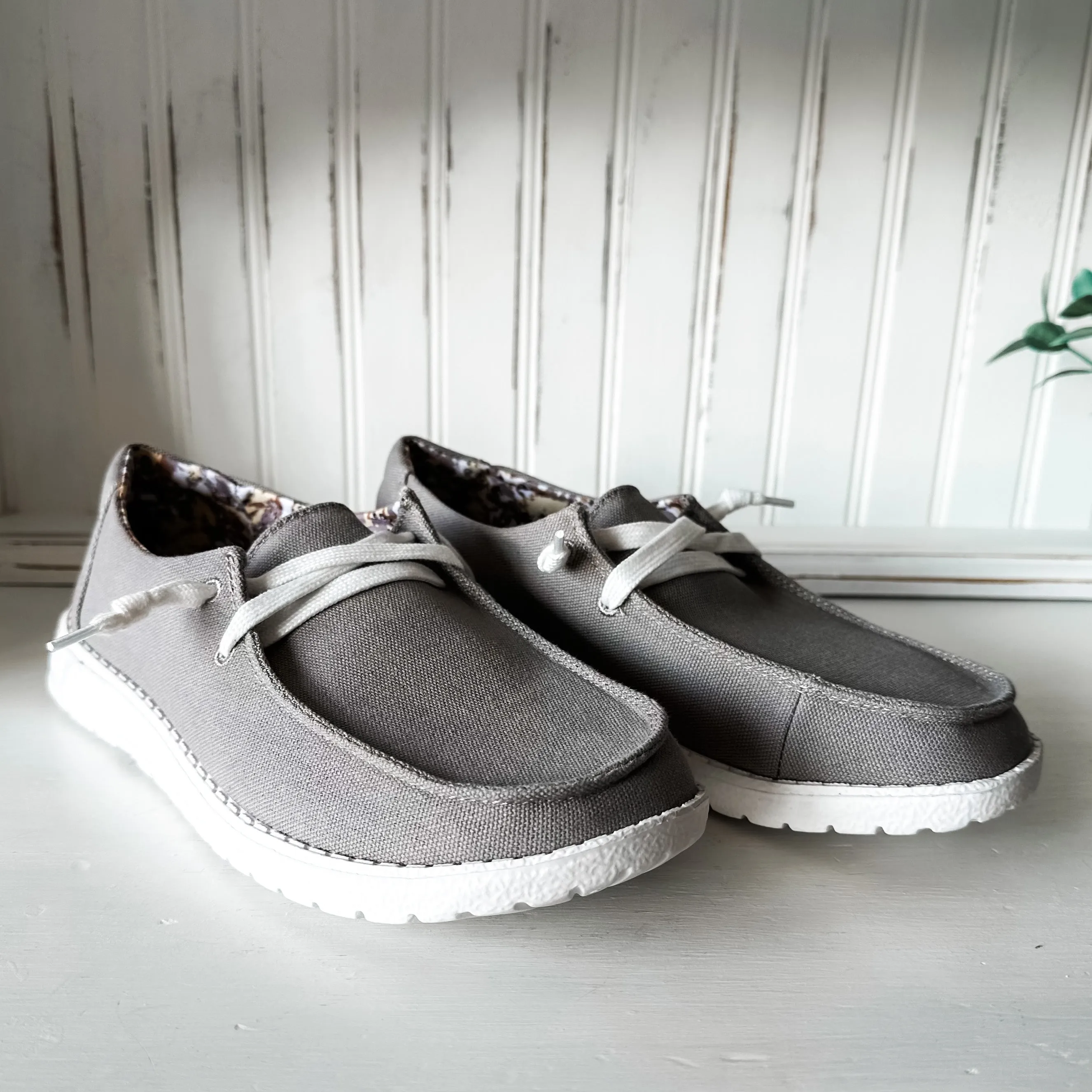 Holly Slip-on Shoe - Heavy Grey