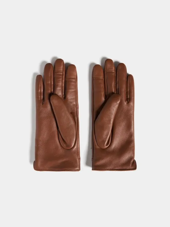 Leather gloves