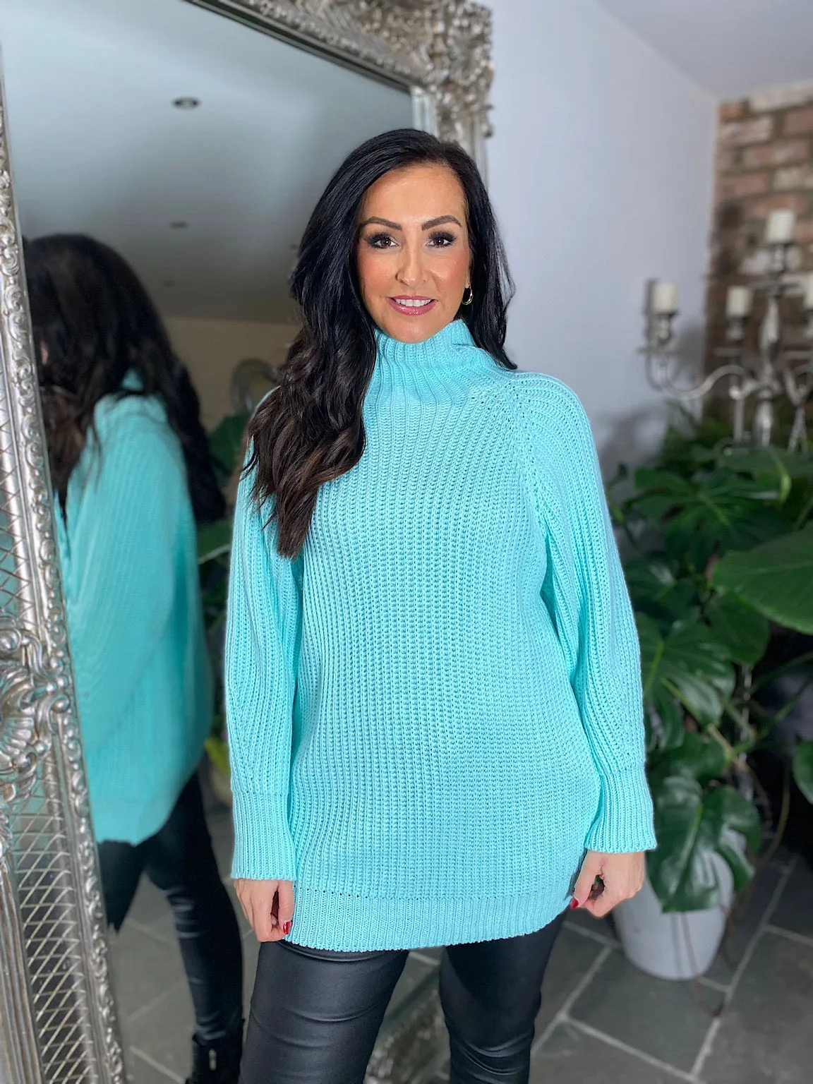 Mint High Neck Knit Marilyn