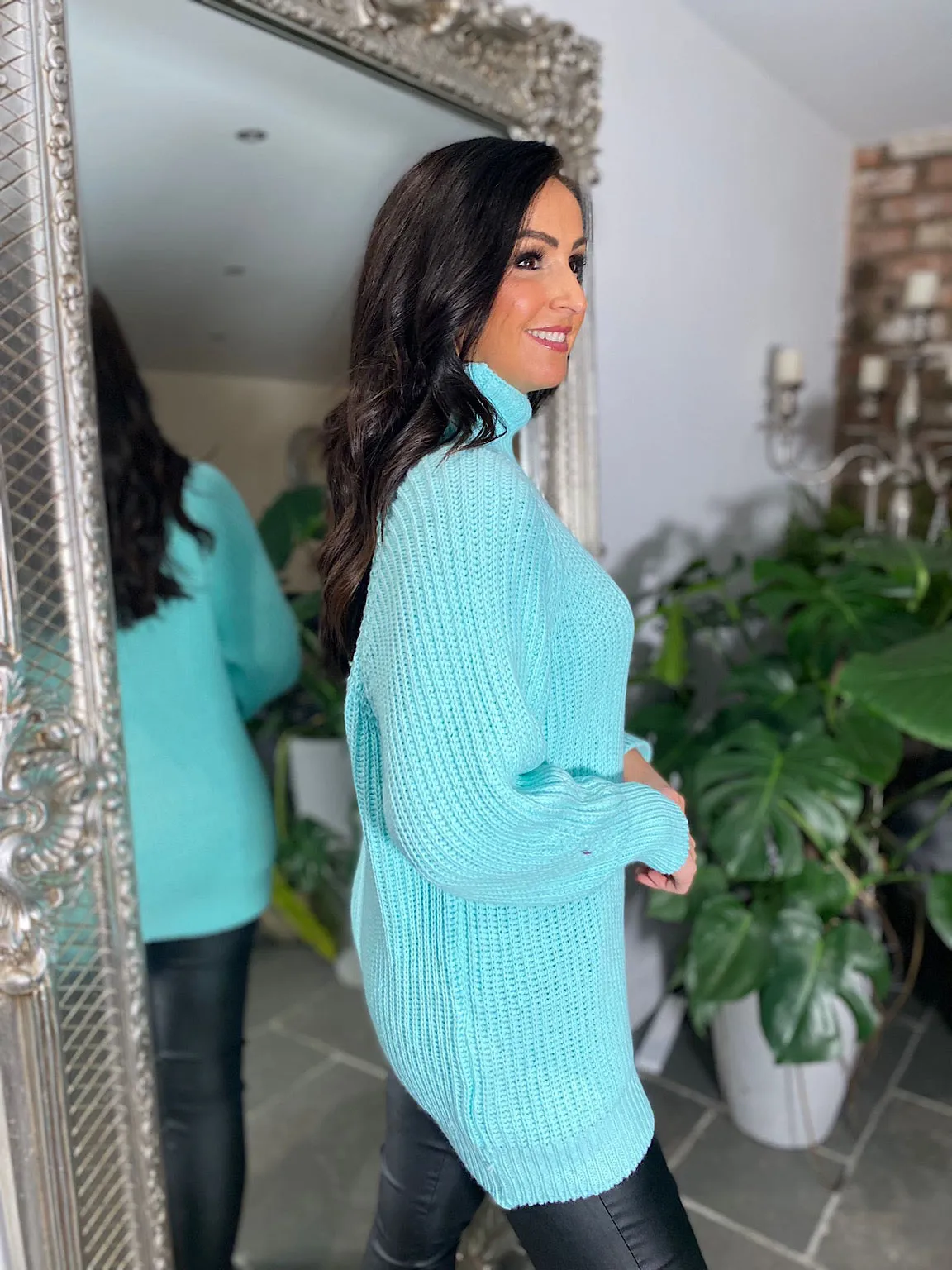 Mint High Neck Knit Marilyn