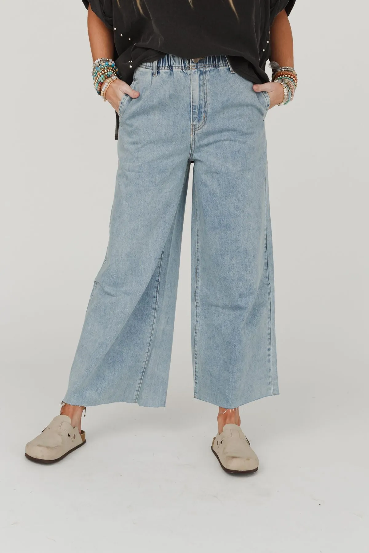 Simply You Wide Leg Jeans - Washed Denim