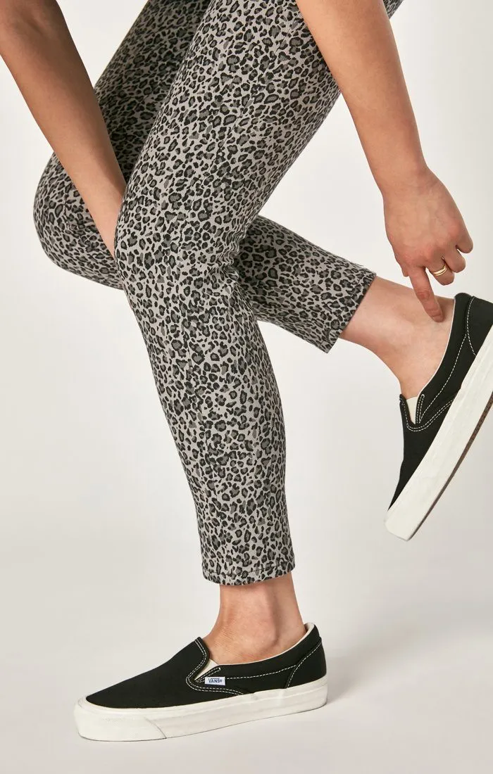 TESS HIGH RISE ANKLE SKINNY IN GREY LEOPARD