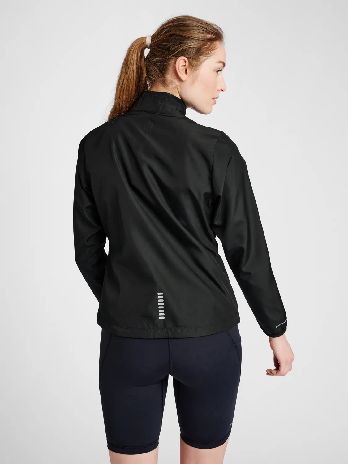 WOMENS PERFORMANCE JACKET Performance jacket